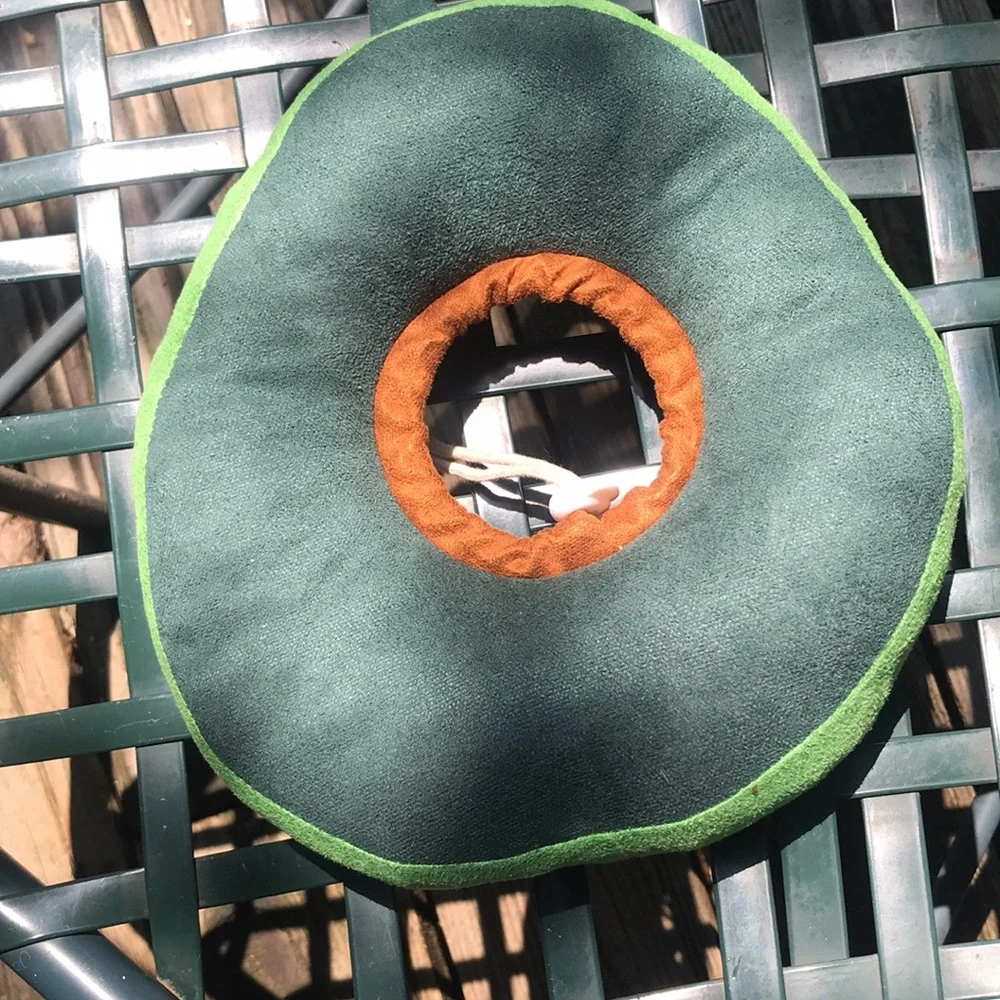 Cat/Kitten Soft Recovery Collar- New- Avocado🥑 Shape